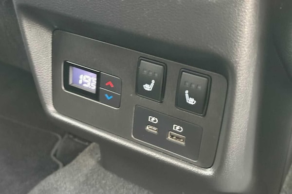 Used Nissan X-Trail 2023 for sale - 76239737: Photo 24