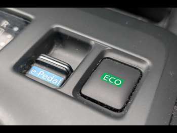Used Nissan Leaf 2021 for sale - 74888147: Photo