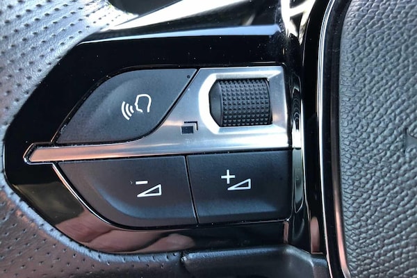 Used Peugeot 208 2023 for sale - 76240187: Photo 49