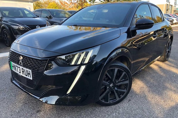 Used Peugeot 208 2023 for sale - 76240187: Photo 5