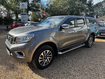 Used Nissan Navara 2016 for sale - 79852255: Photo