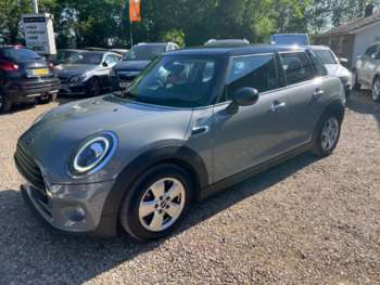 Used MINI Hatch 2019 for sale - 74656452: Photo