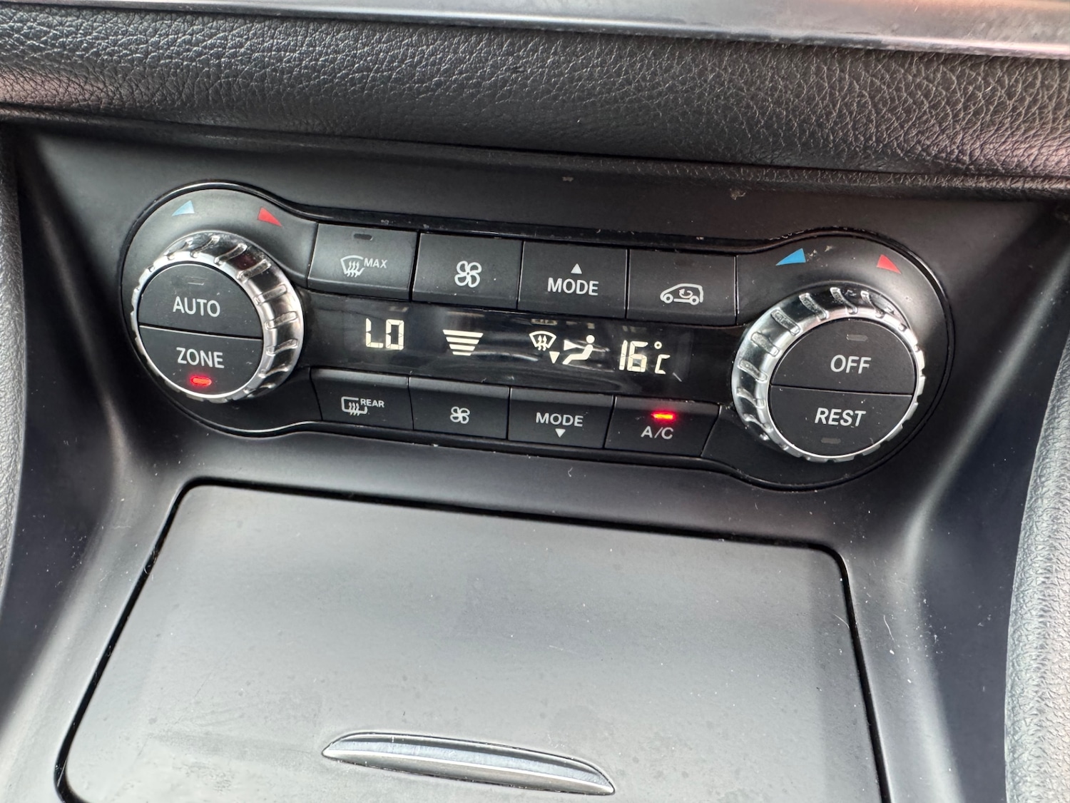 Used Mercedes-Benz CLA 2015 for sale - 77998454: Photo 26