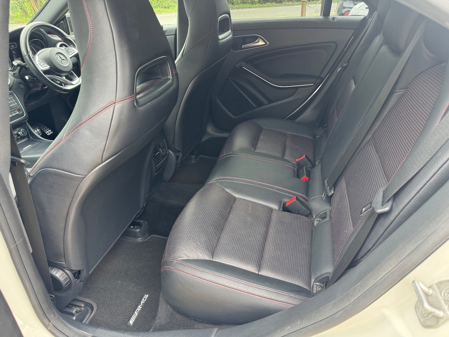 Used Mercedes-Benz CLA 2015 for sale - 77998454: Photo 9