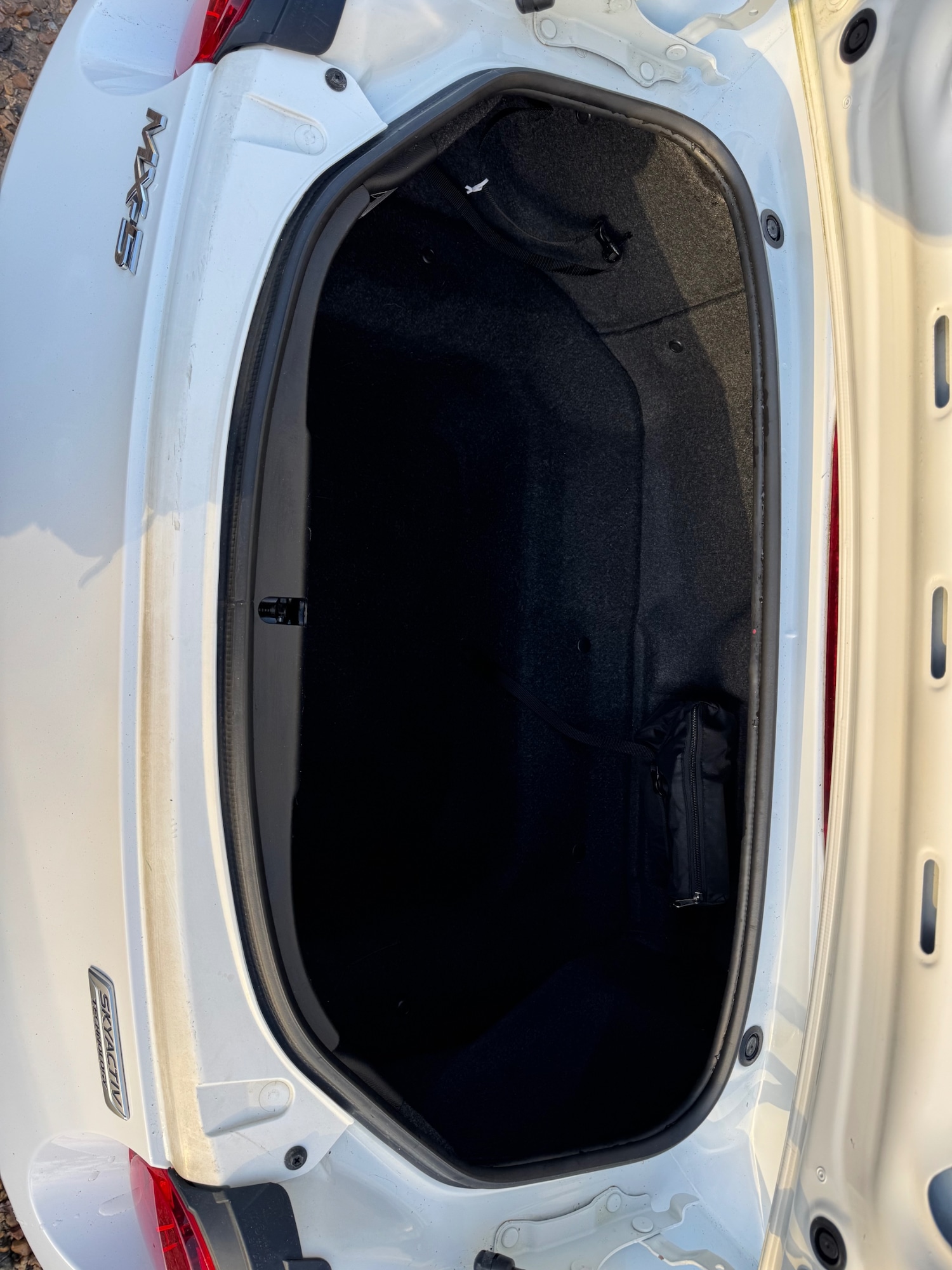 Used Mazda MX-5 2019 for sale - 77124056: Photo 10