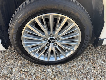 Used Mitsubishi Outlander 2019 for sale - 77947126: Photo