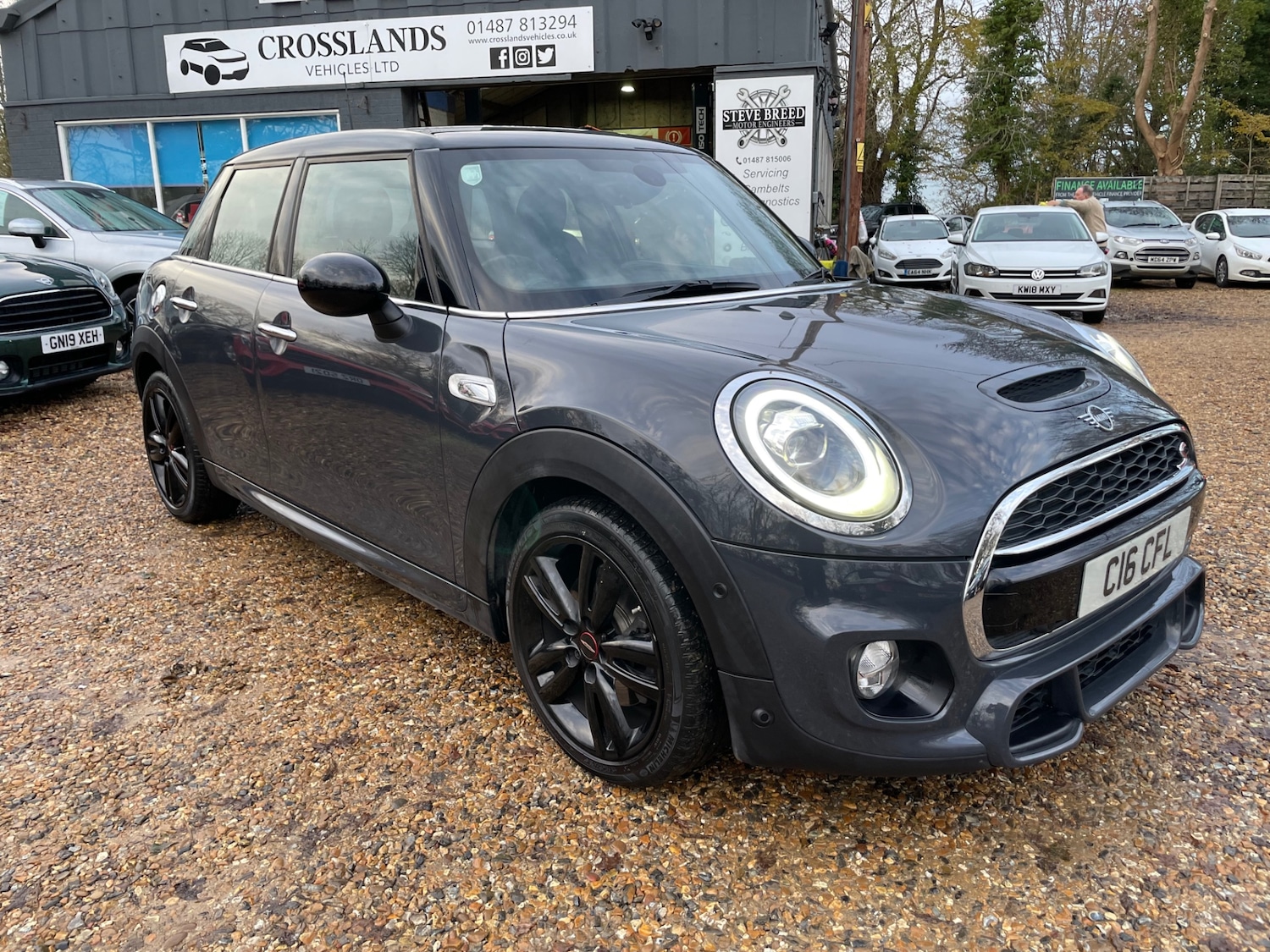 Used MINI Hatch 2019 for sale - 76858747: Photo 1