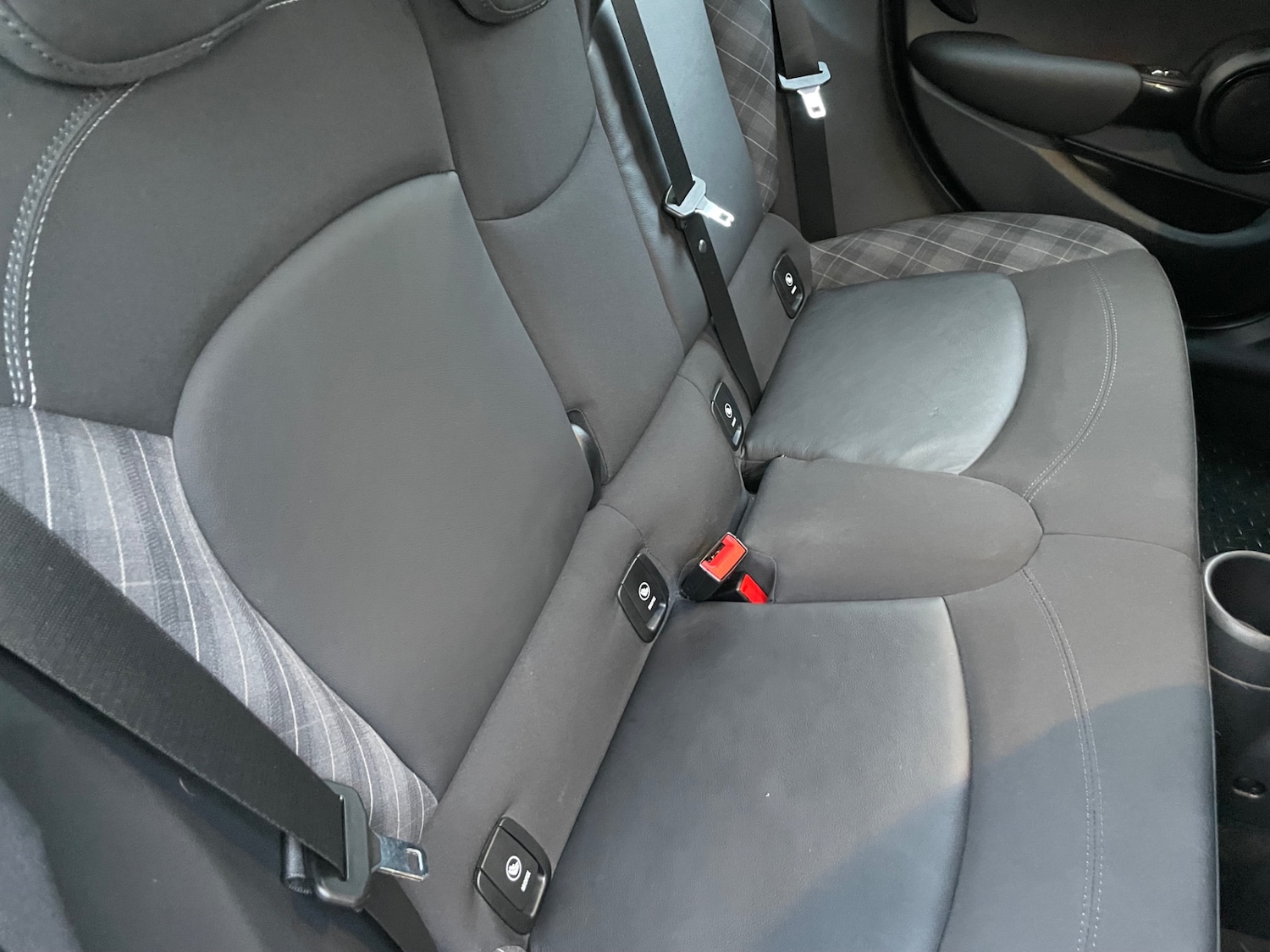 Used MINI Hatch 2019 for sale - 76858747: Photo 15