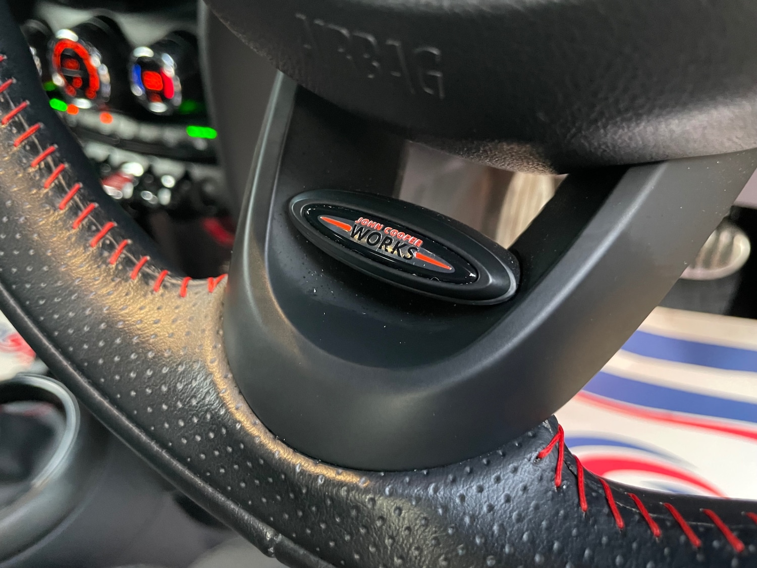 Used MINI Hatch 2019 for sale - 76858747: Photo 27