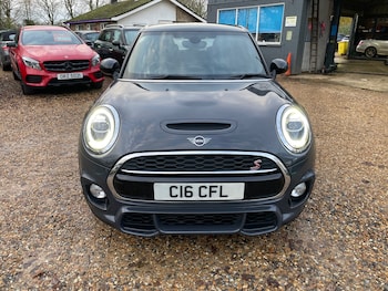 Used MINI Hatch 2019 for sale - 76858747: Photo