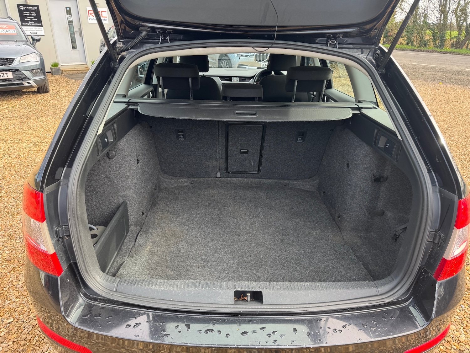 Used Skoda Octavia 2014 for sale - 77864819: Photo 11