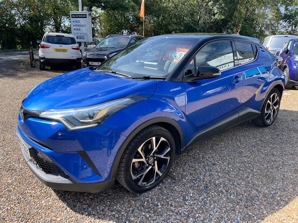 Used Toyota C-HR 2018 for sale - 75689544: Photo 3