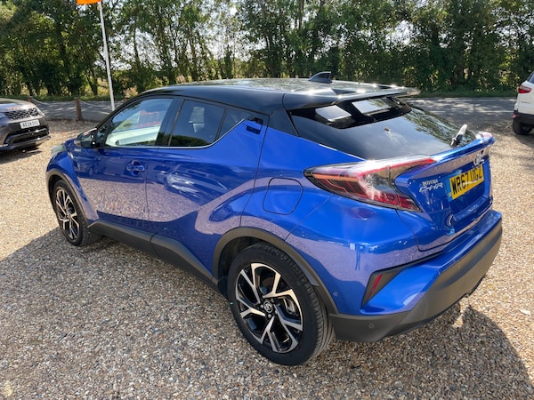 Used Toyota C-HR 2018 for sale - 75689544: Photo 6