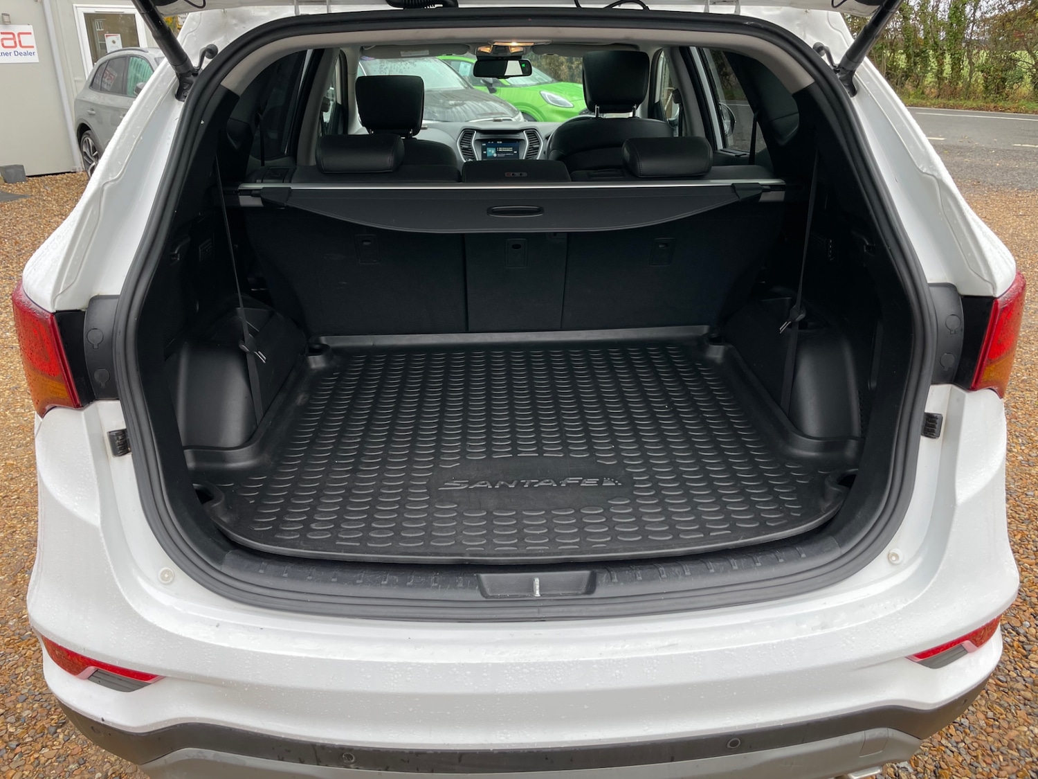 Used Hyundai Santa Fe 2018 for sale - 76397157: Photo 14