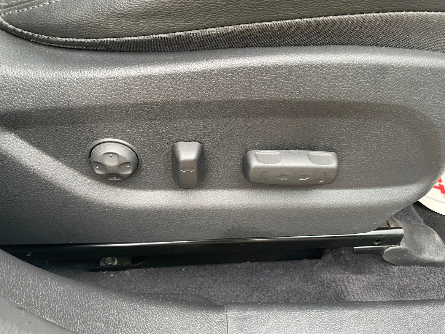 Used Hyundai Santa Fe 2018 for sale - 76397157: Photo 23