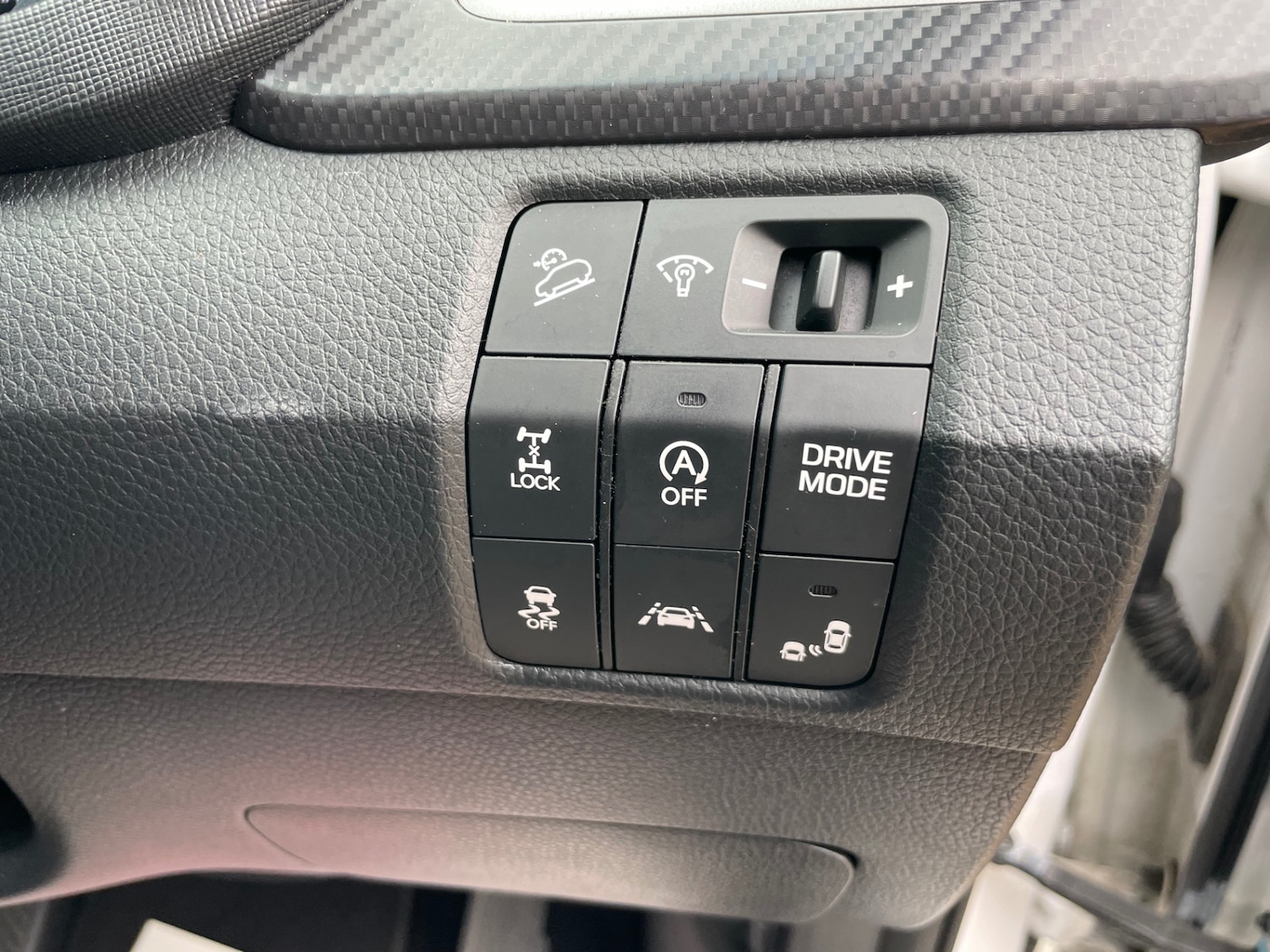 Used Hyundai Santa Fe 2018 for sale - 76397157: Photo 24