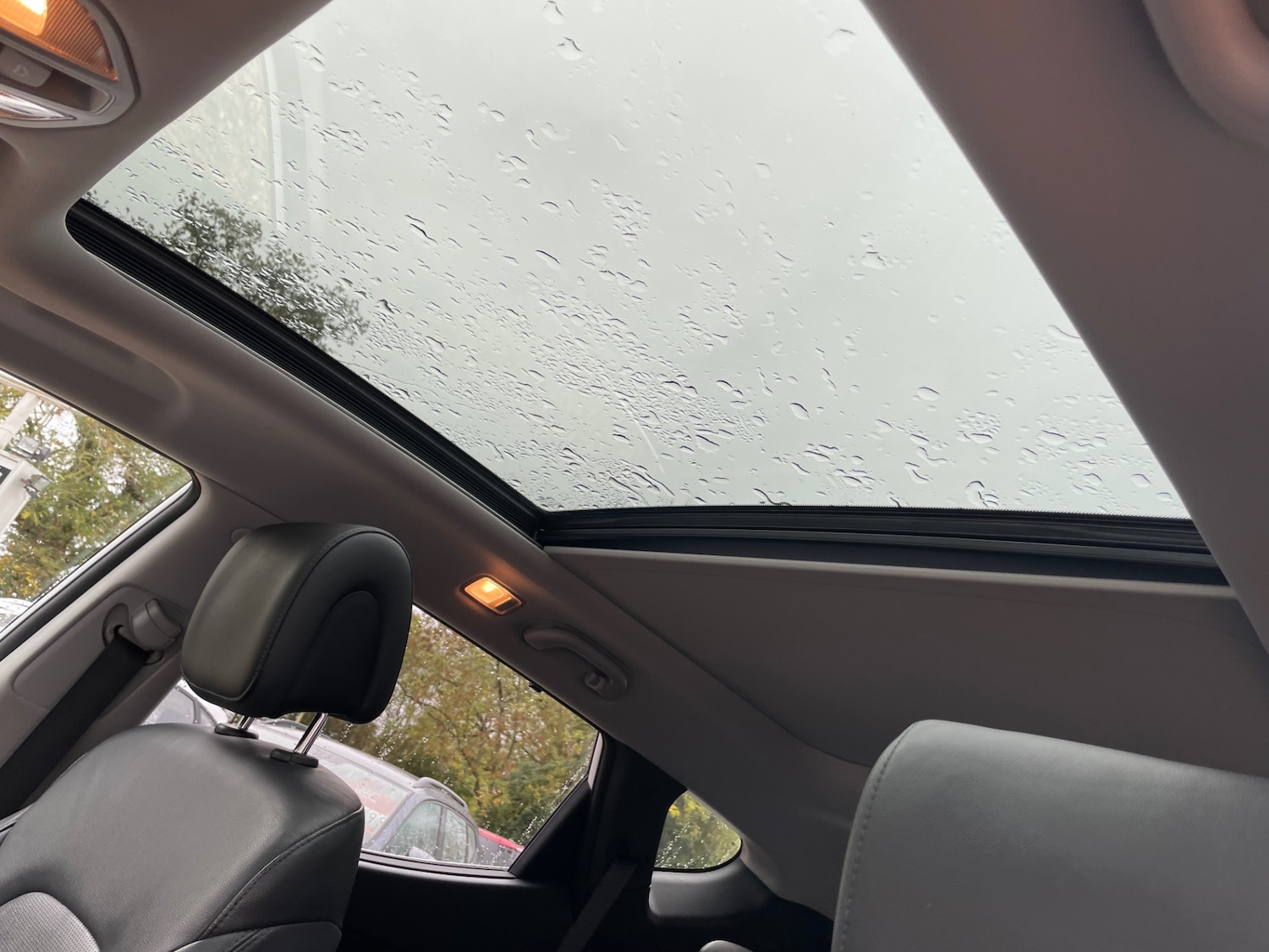 Used Hyundai Santa Fe 2018 for sale - 76397157: Photo 9