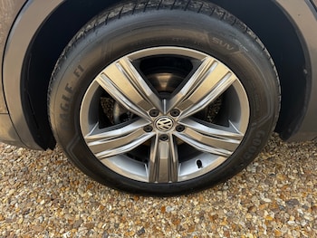 Used Volkswagen Tiguan 2018 for sale - 78222879: Photo