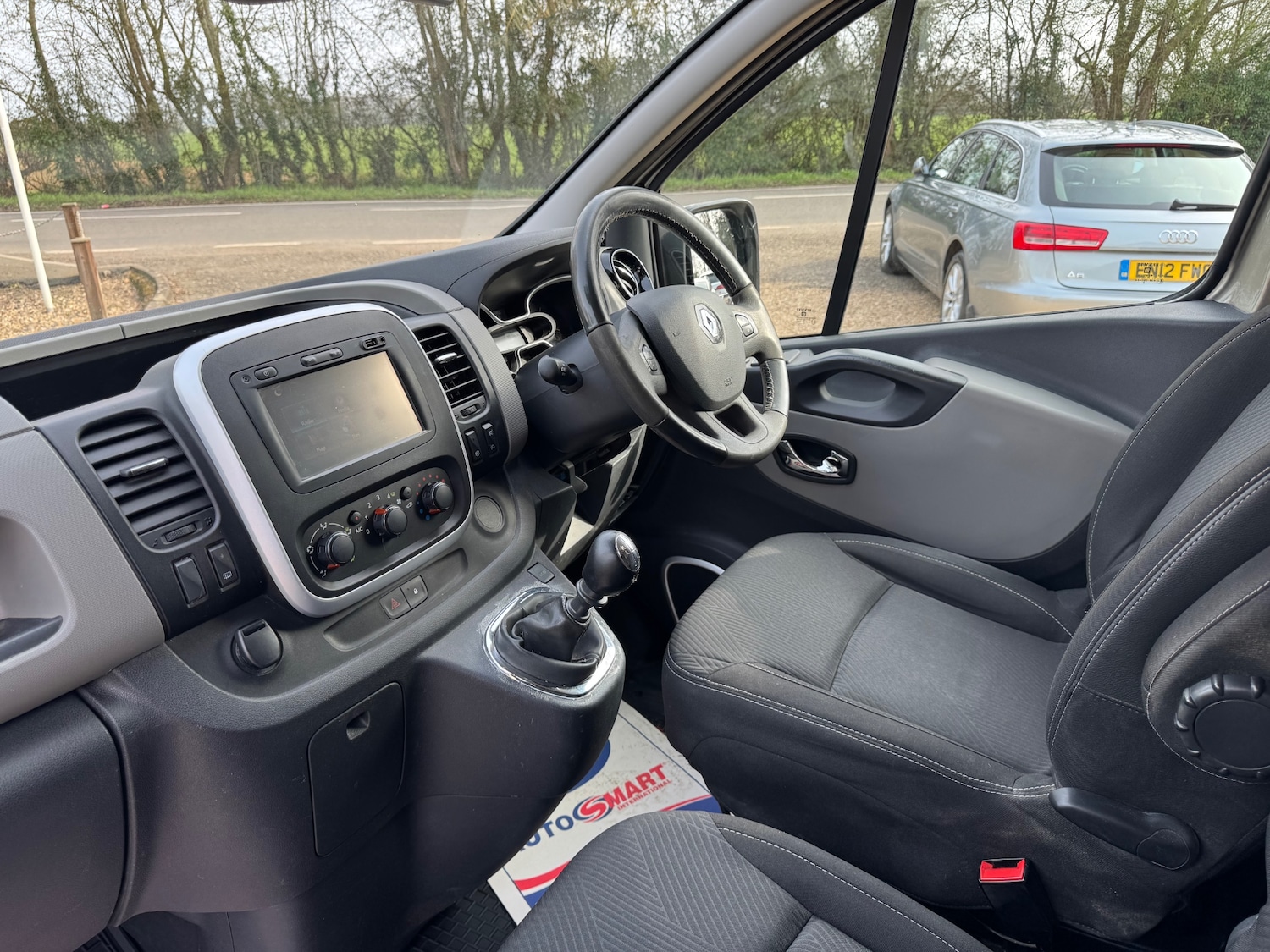 Used Renault Trafic 2015 for sale - 77963772: Photo 8