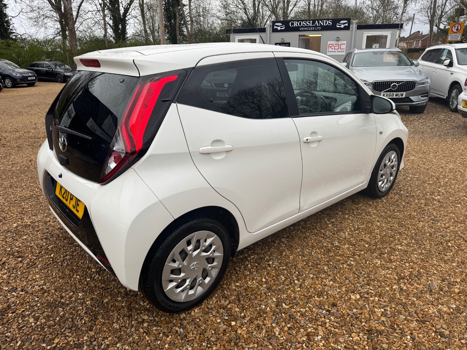Used Toyota AYGO 2018 for sale - 78053729: Photo 11