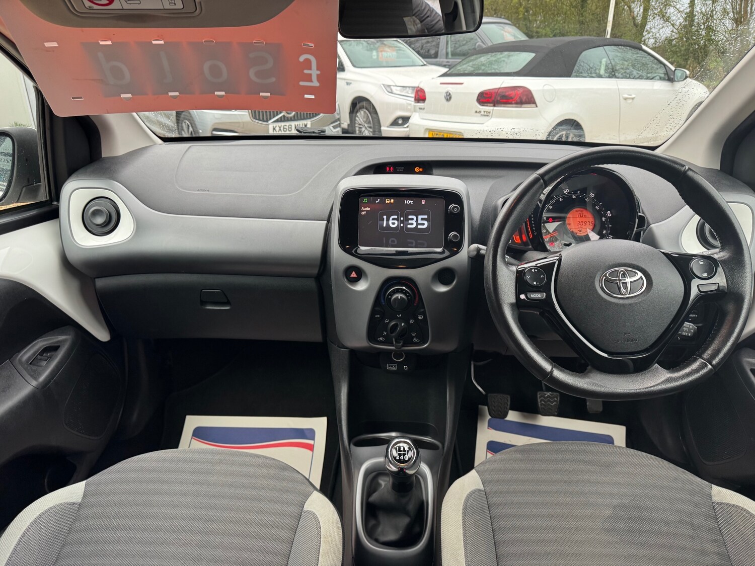 Used Toyota AYGO 2018 for sale - 78053729: Photo 14