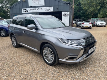 Mitsubishi - Outlander