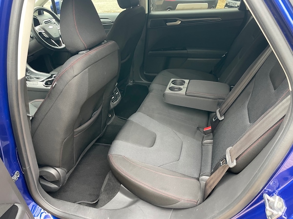 Used Ford Mondeo 2017 for sale - 76220307: Photo 9