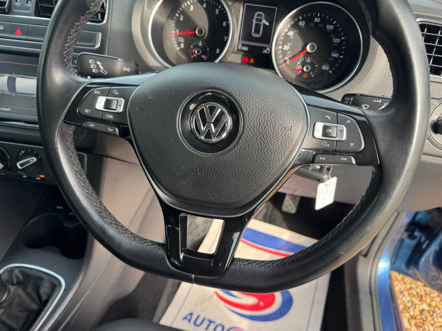 Used Volkswagen Polo 2015 for sale - 77570277: Photo 21