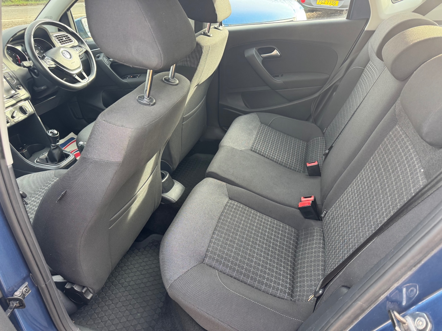 Used Volkswagen Polo 2015 for sale - 77570277: Photo 8