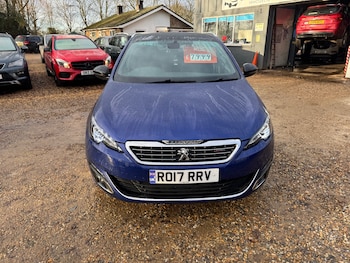 Used Peugeot 308 2017 for sale - 77168388: Photo