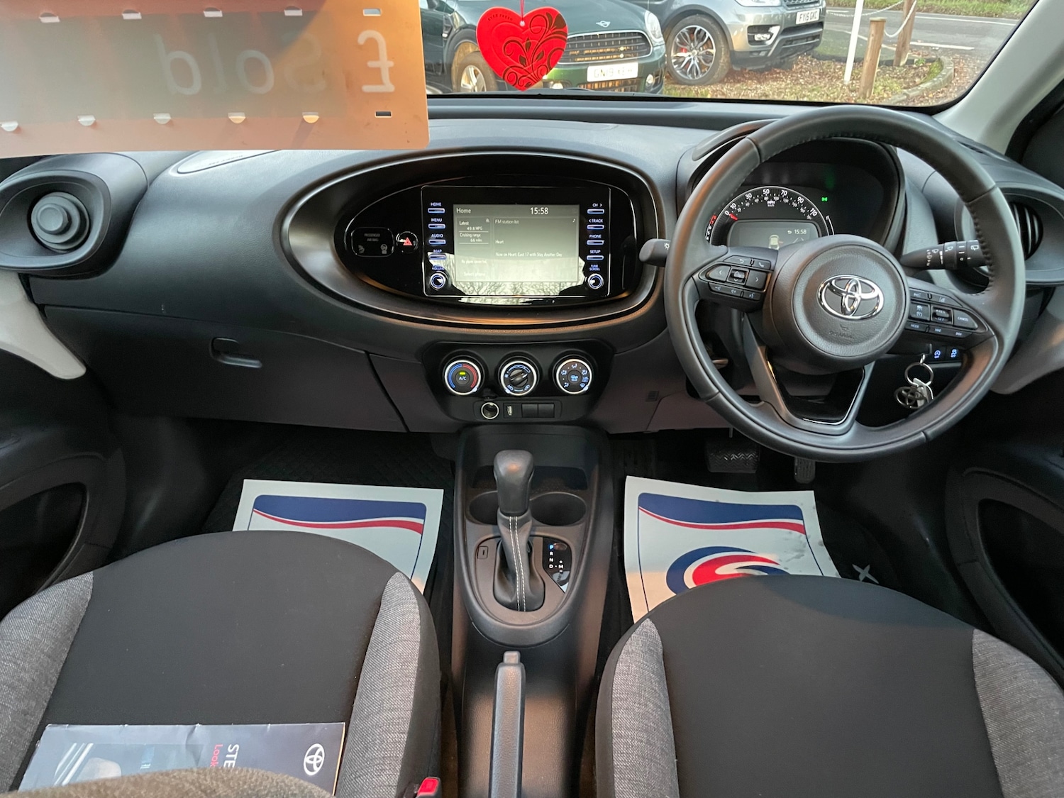 Used Toyota Aygo X 2023 for sale - 76682535: Photo 14