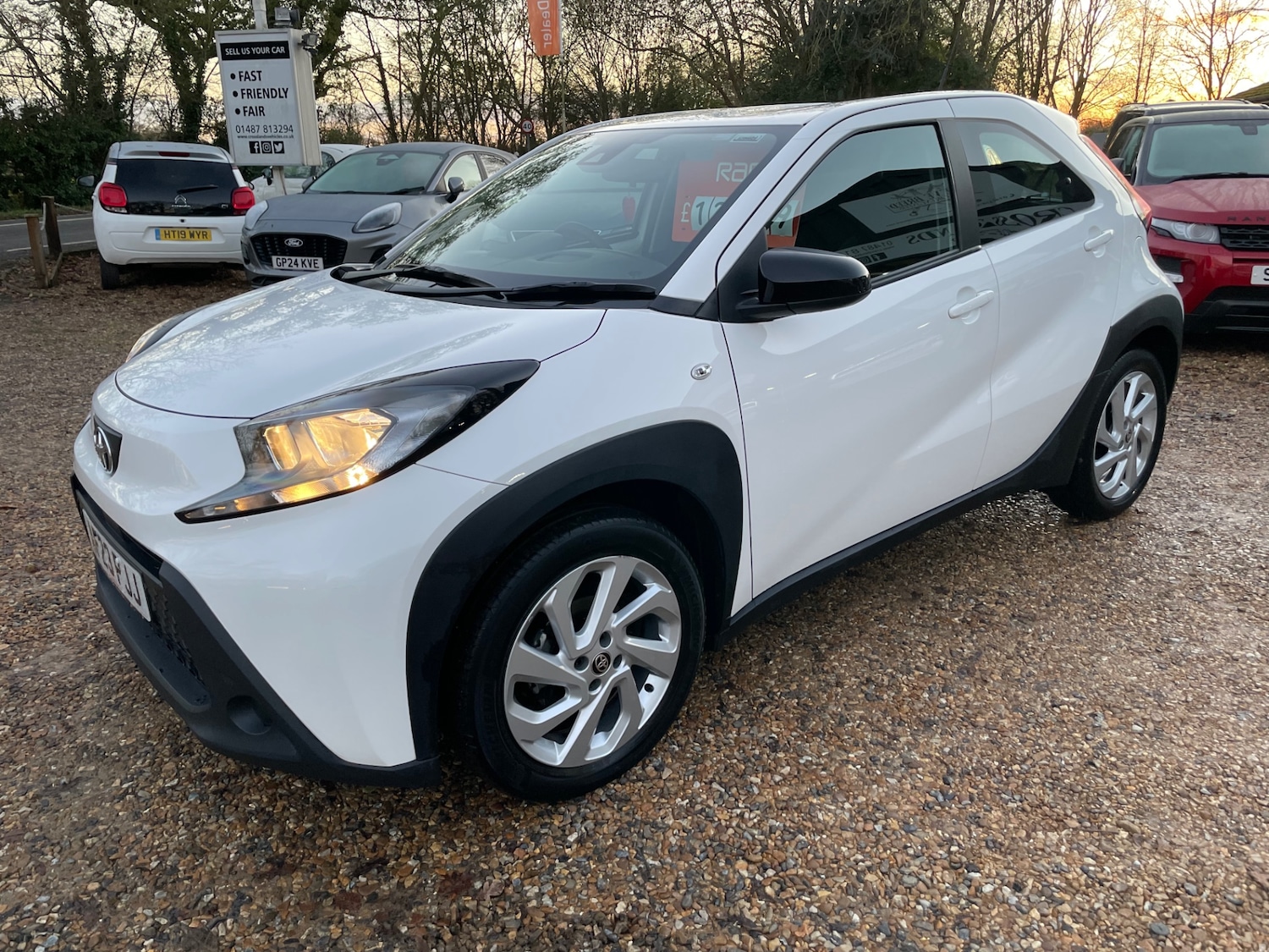 Used Toyota Aygo X 2023 for sale - 76682535: Photo 3