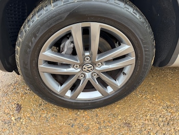 Used Volkswagen Touareg 2015 for sale - 77124060: Photo