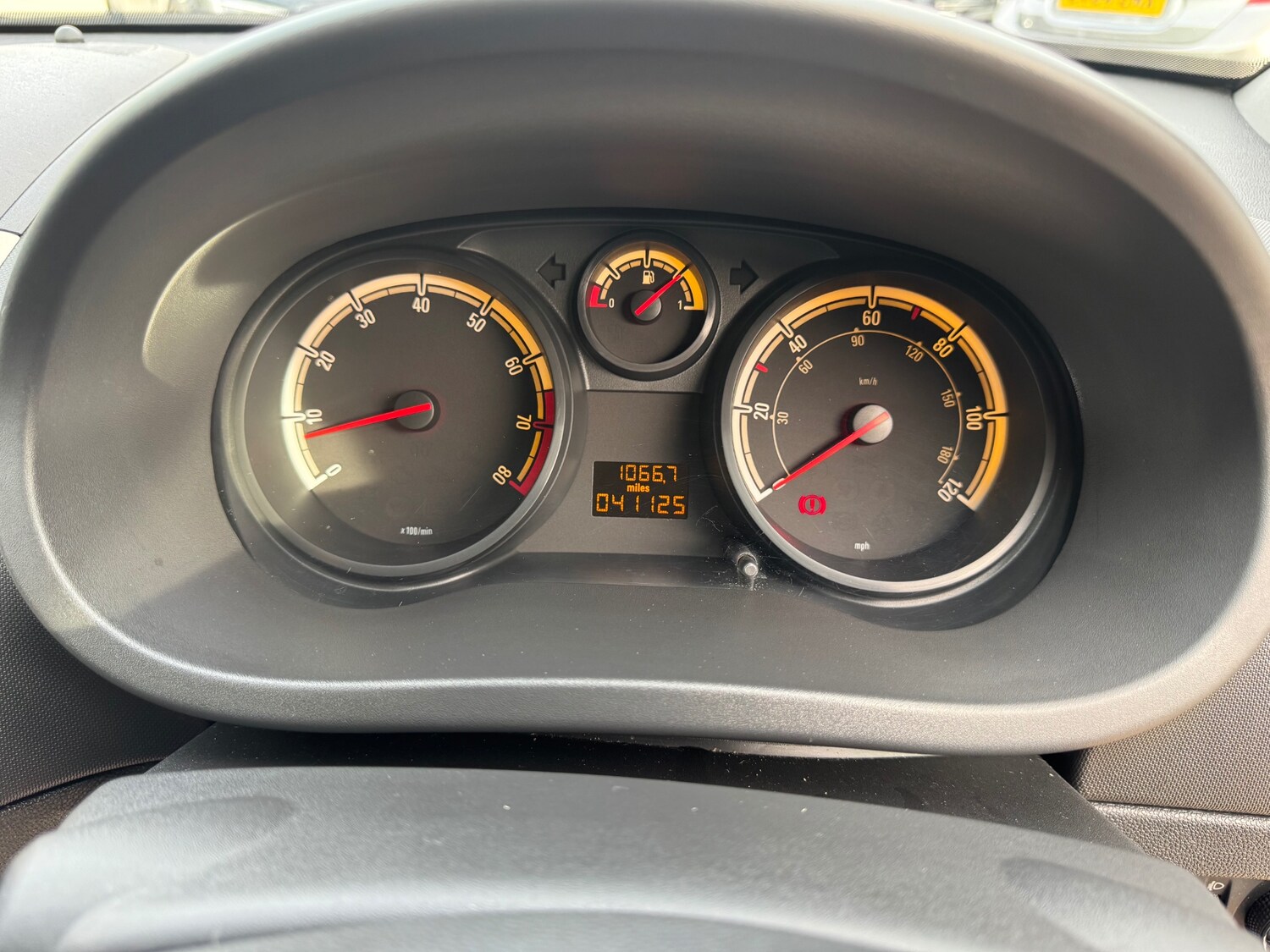 Used Vauxhall Corsa 2010 for sale - 77877402: Photo 17