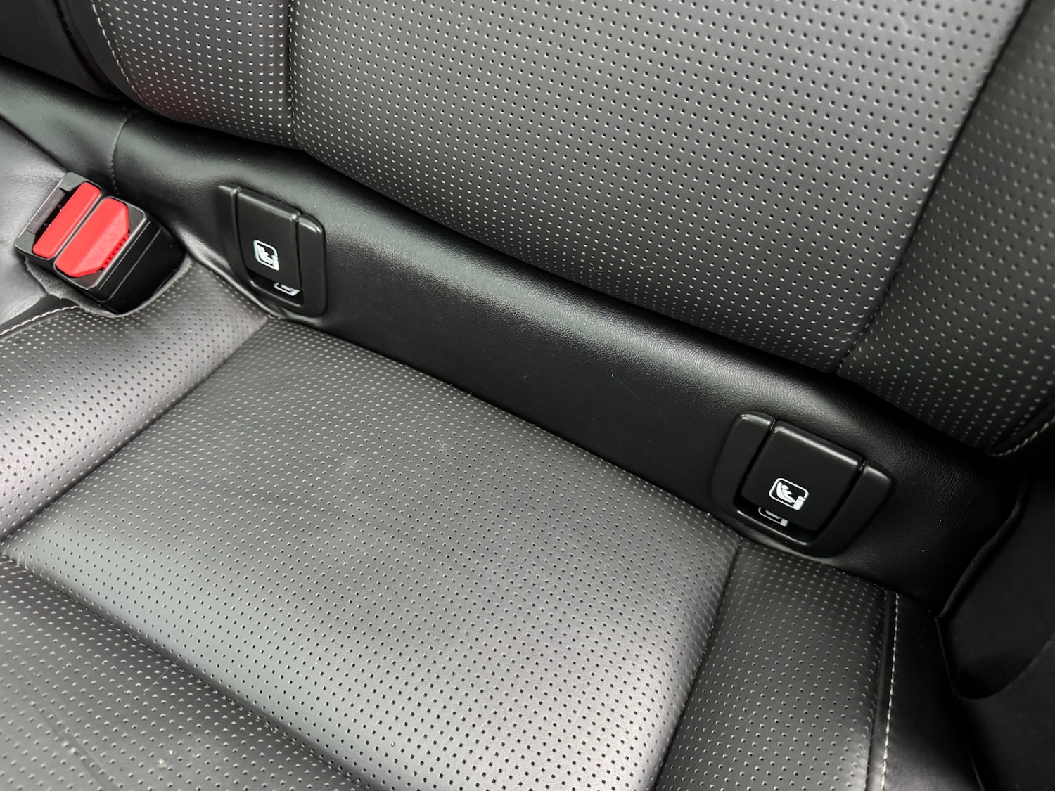 Used Volvo XC60 2018 for sale - 77198087: Photo 10