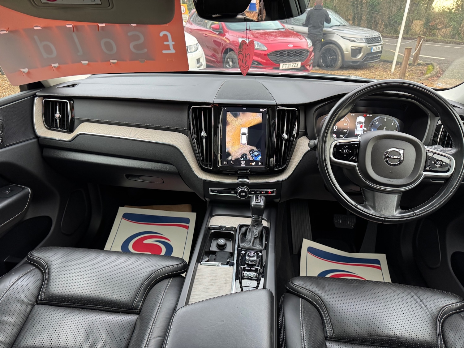 Used Volvo XC60 2018 for sale - 77198087: Photo 19