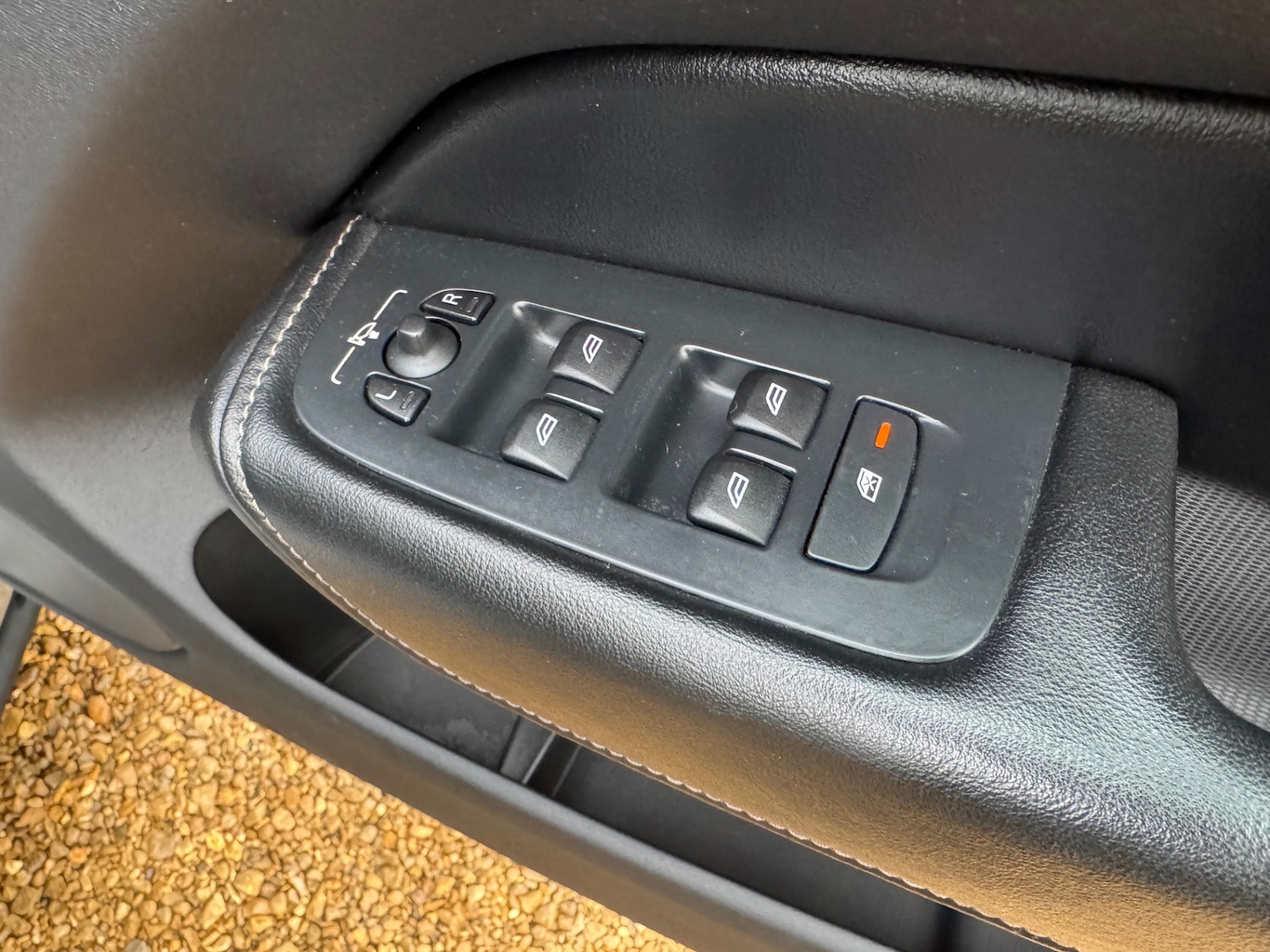 Used Volvo XC60 2018 for sale - 77198087: Photo 22