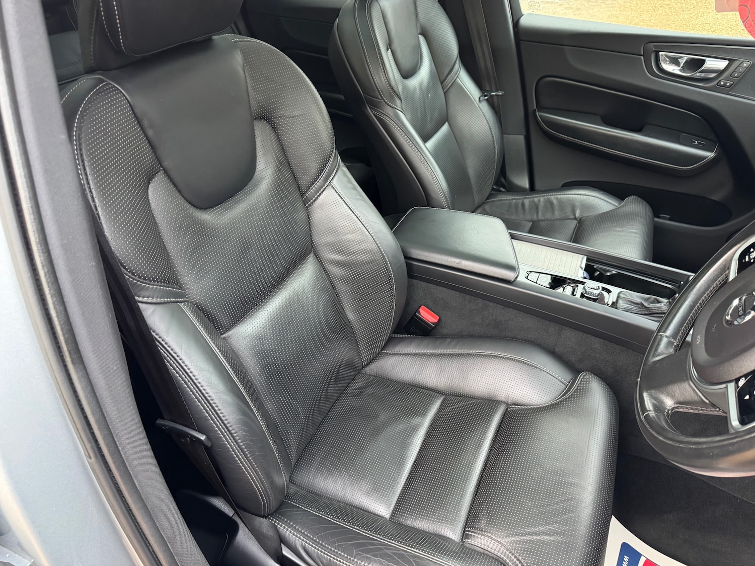 Used Volvo XC60 2018 for sale - 77198087: Photo 27