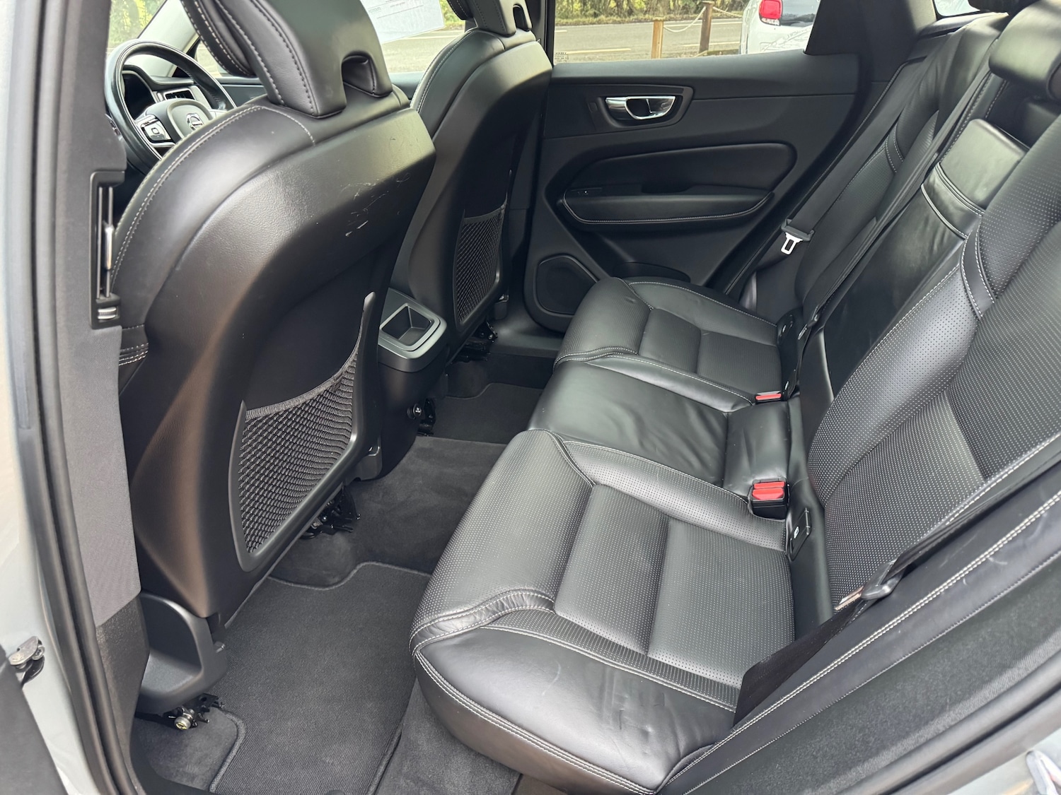 Used Volvo XC60 2018 for sale - 77198087: Photo 9