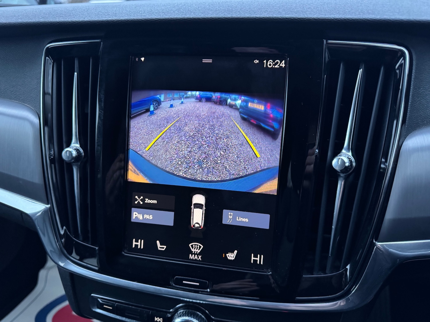 Used Volvo V90 2018 for sale - 77326523: Photo 24