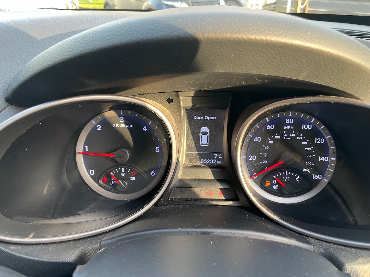 Used Hyundai Santa Fe 2013 for sale - 76709916: Photo 23