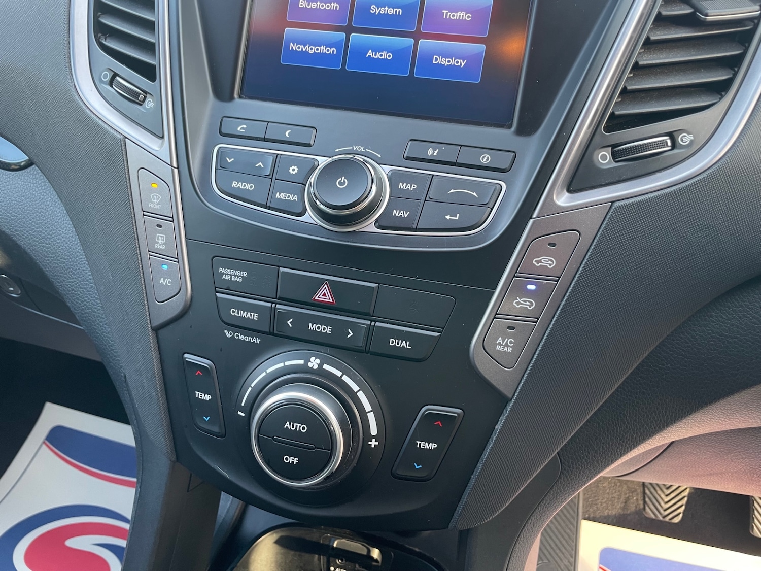 Used Hyundai Santa Fe 2013 for sale - 76709916: Photo 25