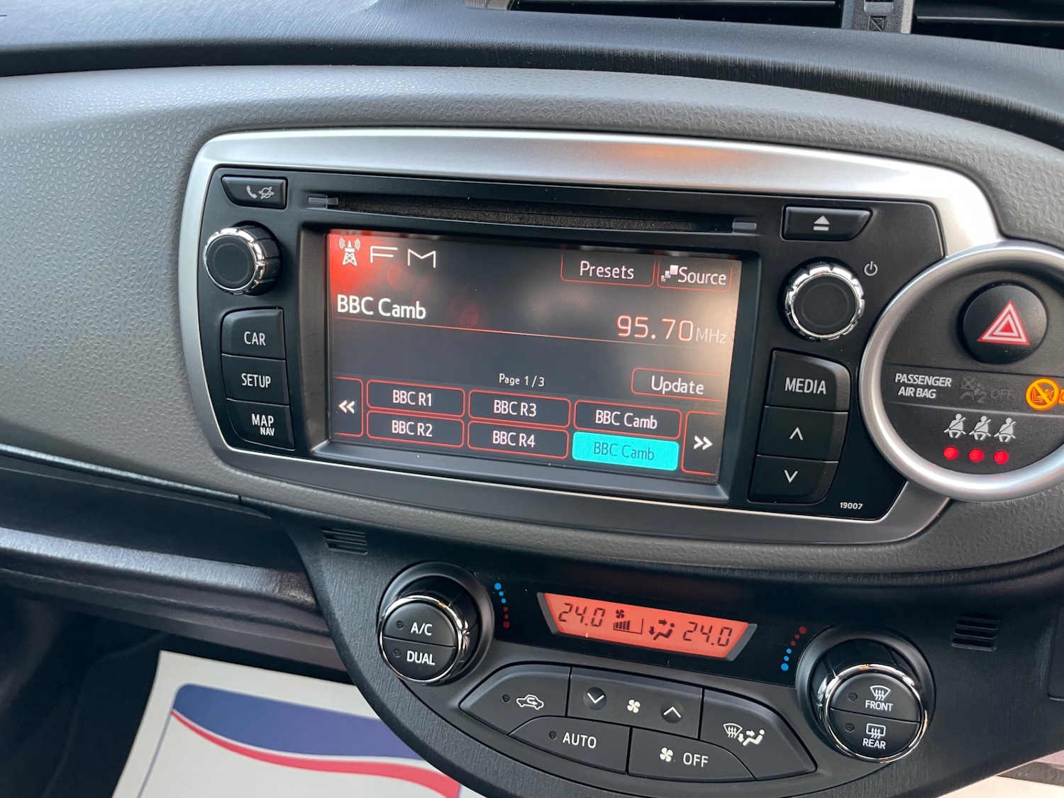 Used Toyota Yaris 2014 for sale - 76859607: Photo 21