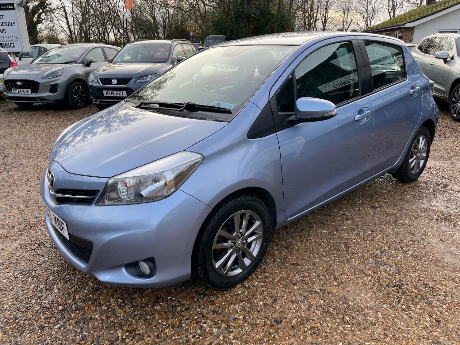 Used Toyota Yaris 2014 for sale - 76859607: Photo 3