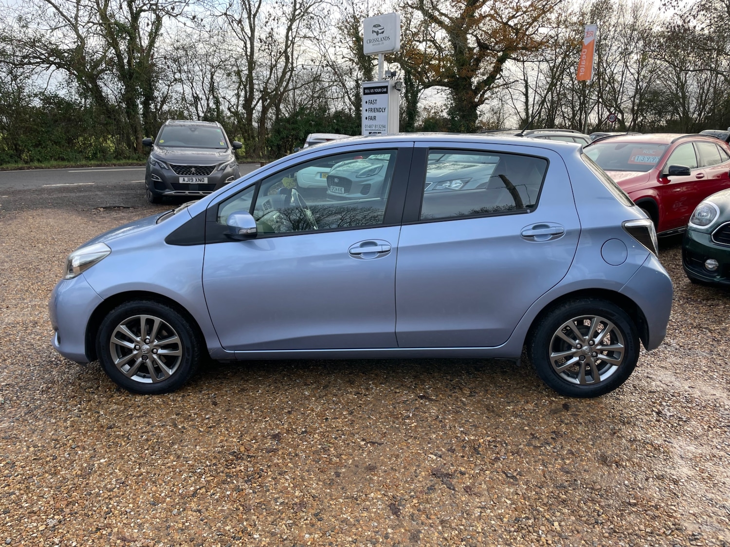 Used Toyota Yaris 2014 for sale - 76859607: Photo 5