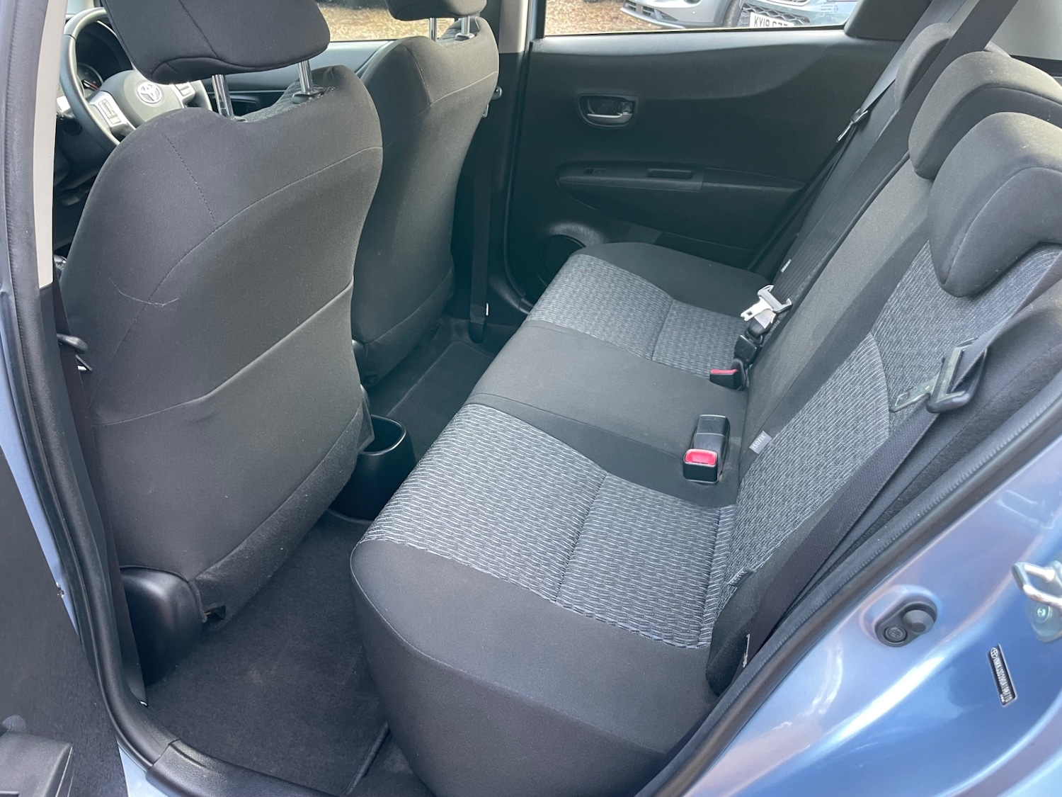 Used Toyota Yaris 2014 for sale - 76859607: Photo 8