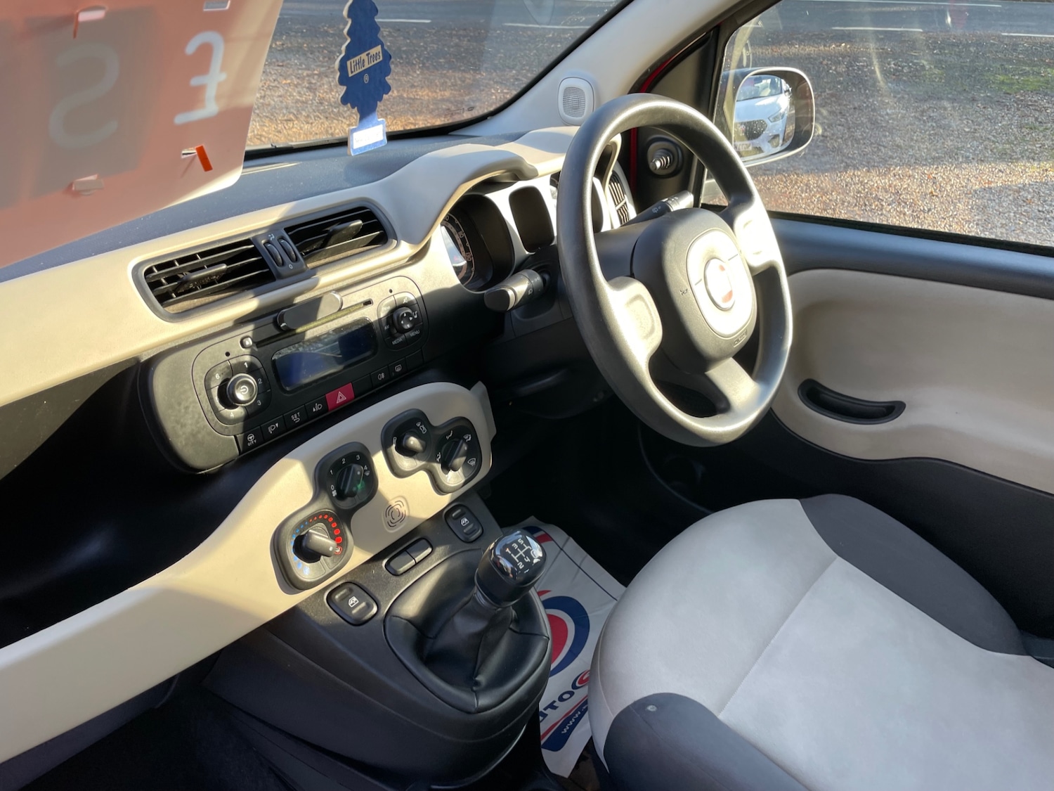 Used Fiat Panda 2014 for sale - 76638683: Photo 8