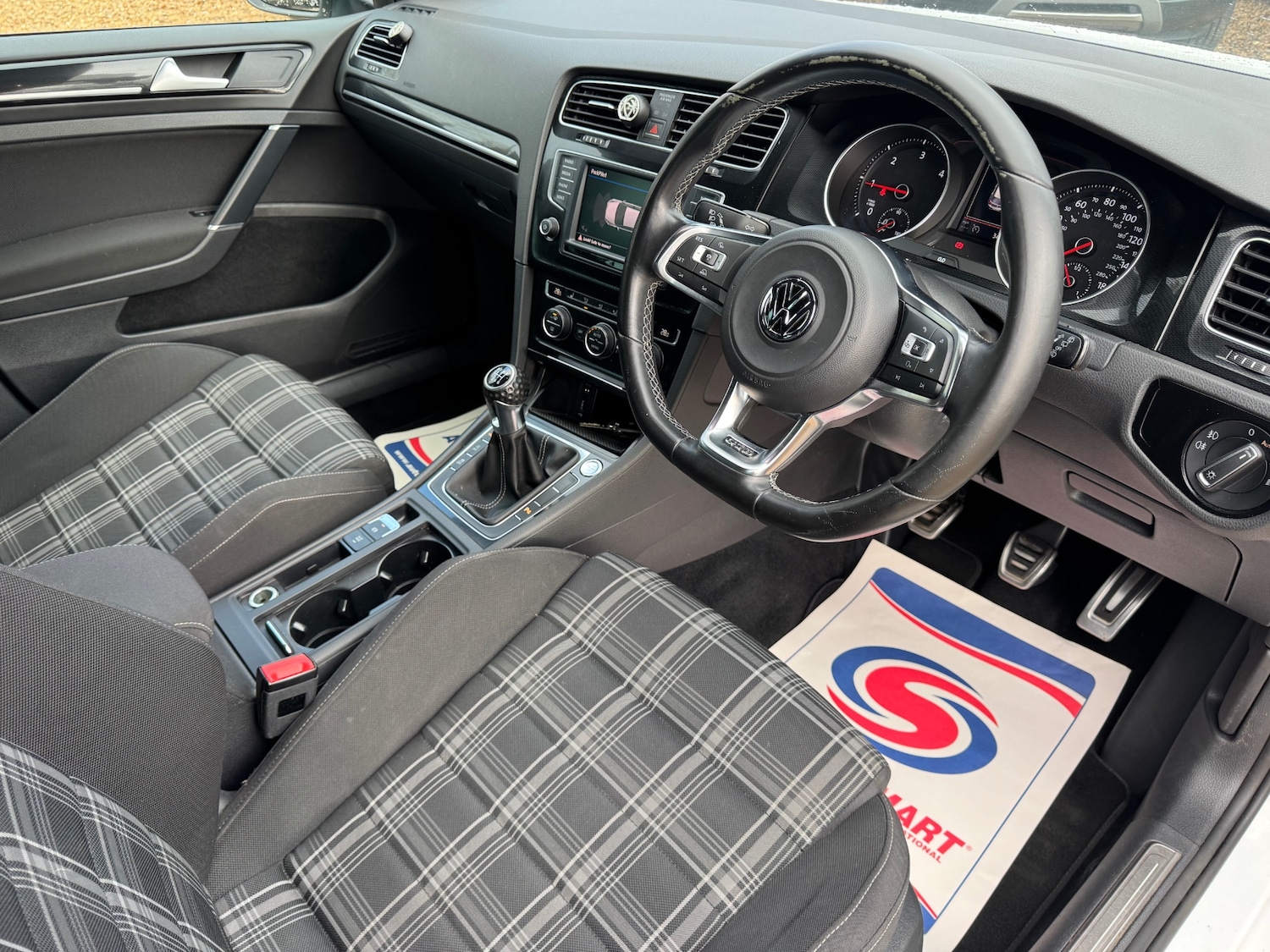 Used Volkswagen Golf 2017 for sale - 77418430: Photo 18