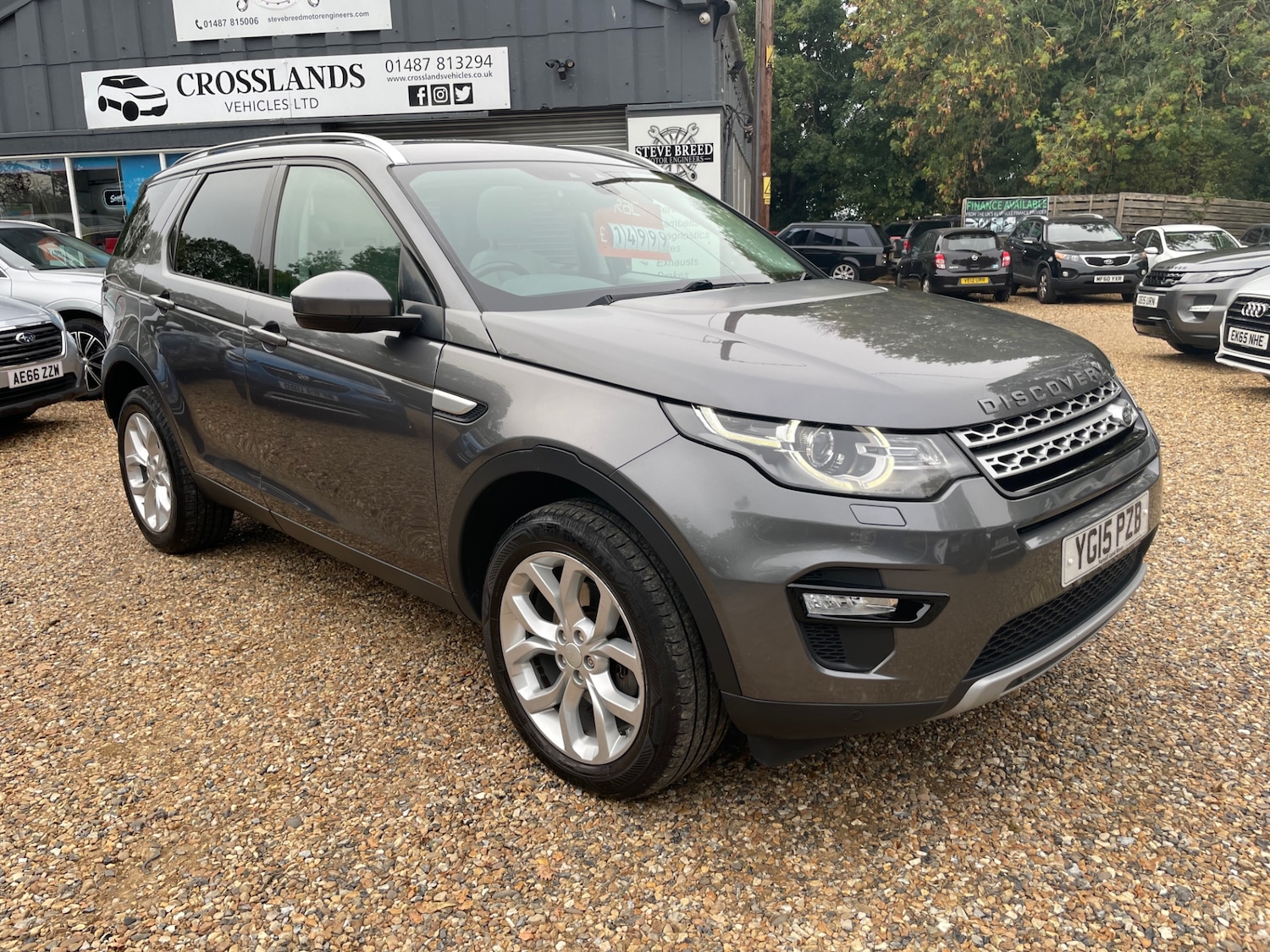 Used Land Rover Discovery Sport 2015 for sale - 76088477: Photo 1