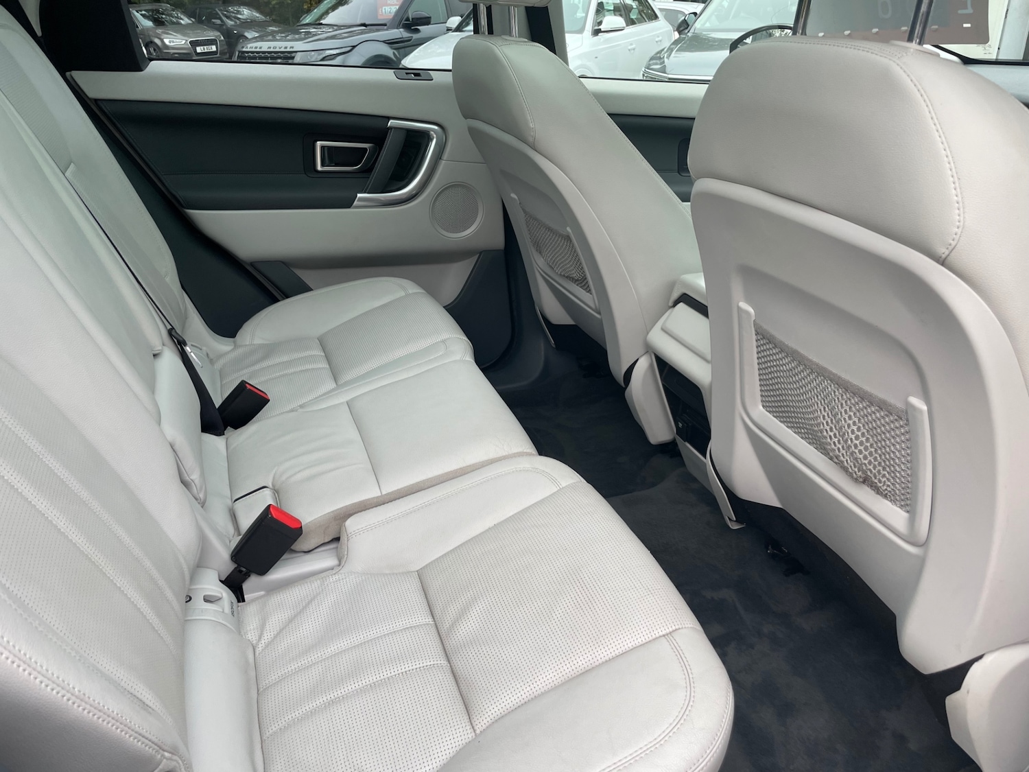 Used Land Rover Discovery Sport 2015 for sale - 76088477: Photo 17